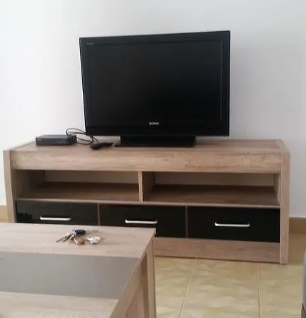 Danijela Apartment *